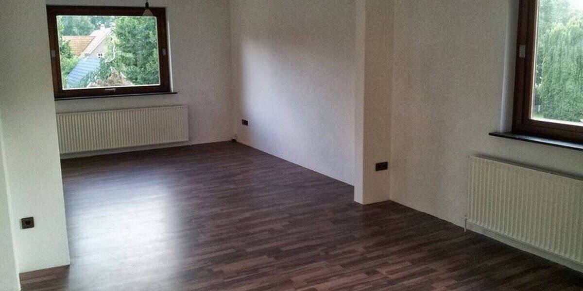 Mehrfamilienhaus, Wohnhaus Hude - 6 Zimmer, 160 m&sup2;, 395.000&euro; | Angebot:26595207