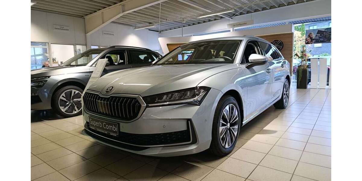 Skoda Superb 18.800 km 45.800 &euro; Oldenburg 26129