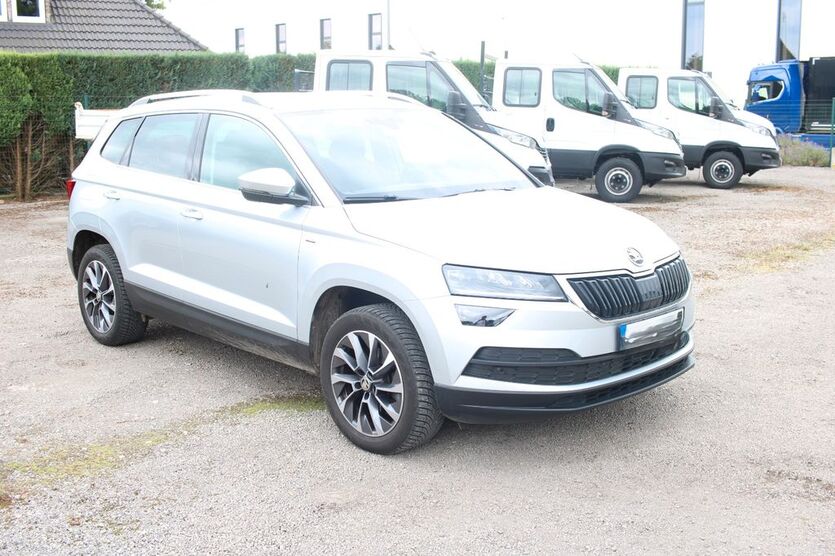 Skoda Karoq 82.000 km 21.500 € Cloppenburg 49661