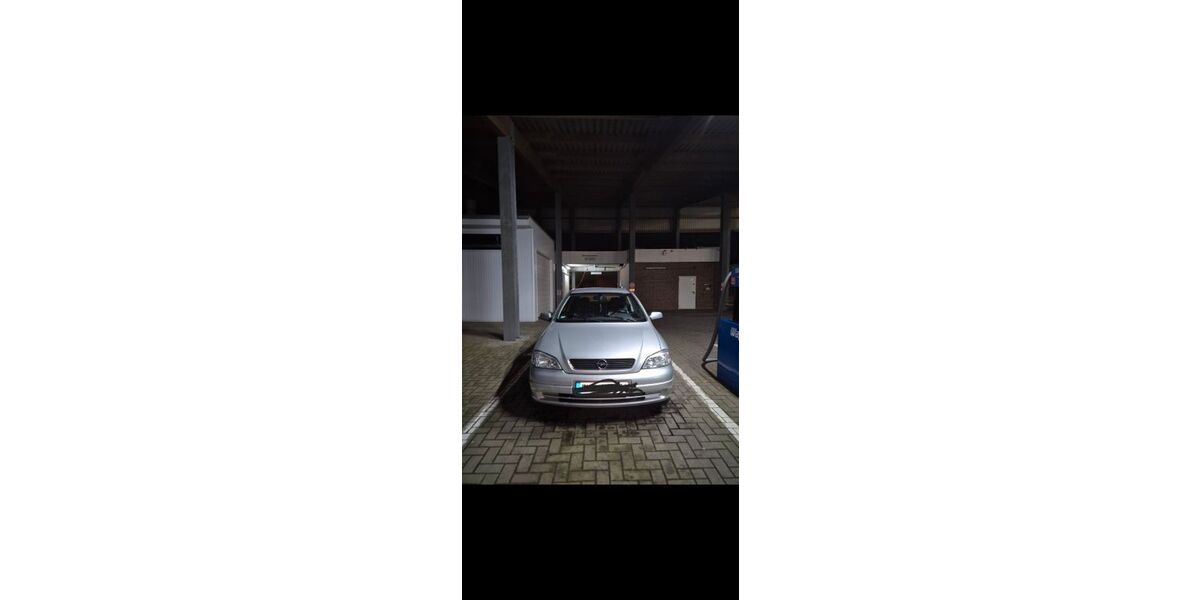 Opel Astra 100.100 km 2.499 &euro; Varrelbusch 49681