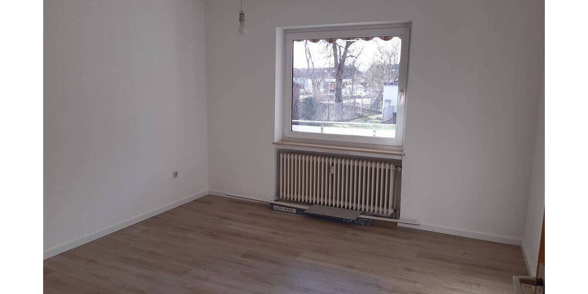 Etagenwohnung Delmenhorst Bungerhof - 3 Zimmer, 72 m&sup2;, 630&euro; | Angebot:25666317