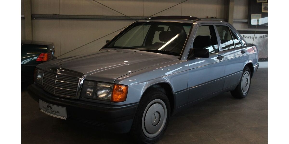 Mercedes-Benz 190 293.000 km 7.990 &euro; Edewecht 26188