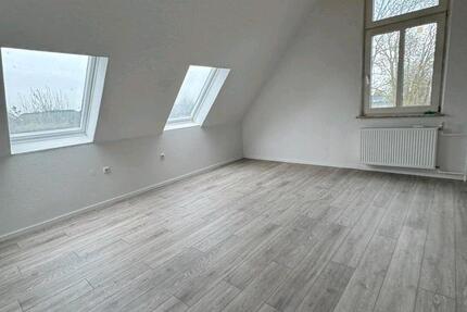 Renovierte 177qm 6-Zimmer Wohnung mit GartenBalkon in Berne 6 zimmer