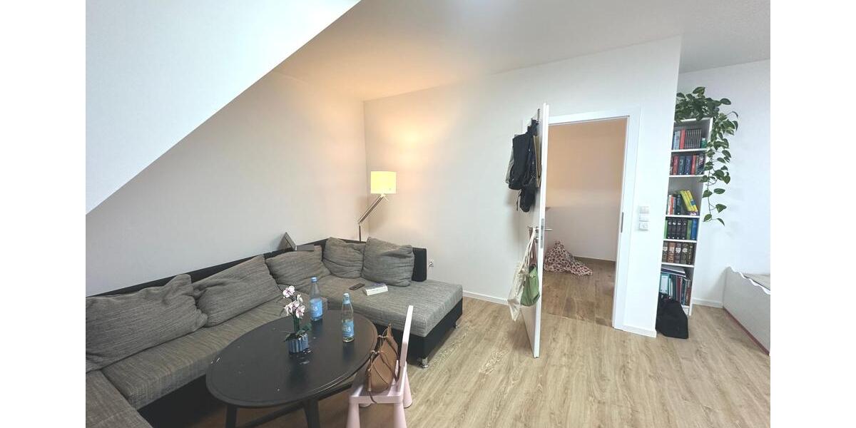 Reihenhaus Oldenburg Eversten - 5 Zimmer, 144 m&sup2;, 1.950&euro; | Angebot:24816573