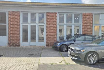 150 m² Lagerhalle in Bremen-Neustadt – trocken & sicher zimmer