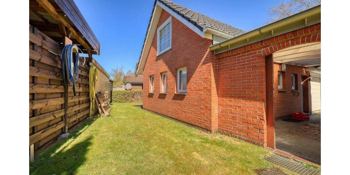 Mehrfamilienhaus, Wohnhaus Westerstede Howiek - 8 Zimmer, 187 m&sup2;, 335.000&euro; | Angebot:26345997