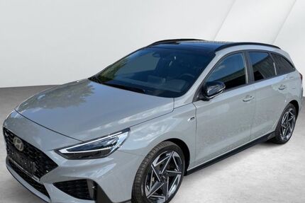 Hyundai i30 16.317 km 26.990 € Bremen 28757