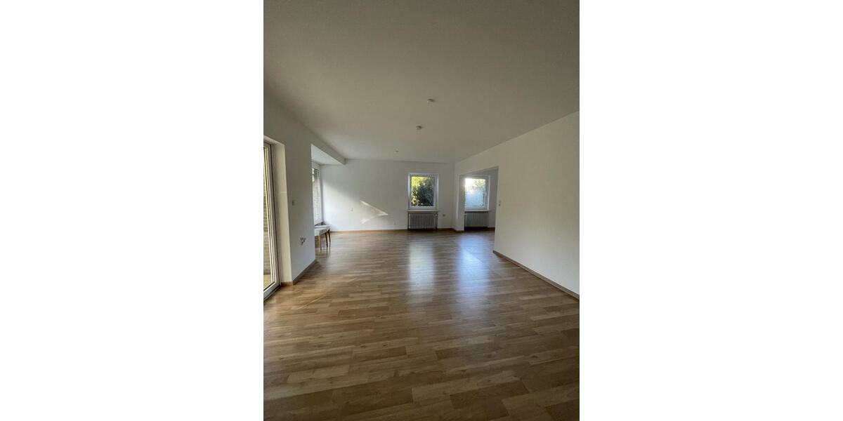 Einfamilienhaus Hatten - 2.5 Zimmer, 105 m&sup2;, 350.000&euro; | Angebot:24680957