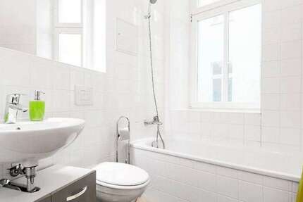 Wohnung zum Mieten in Oldenburg 1.200 € 25.22 m² 1 zimmer