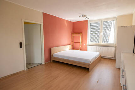 Wohnung Delmenhorst Mitte - 3 Zimmer, 90 m&sup2;, 142.000&euro; | Angebot:25691270