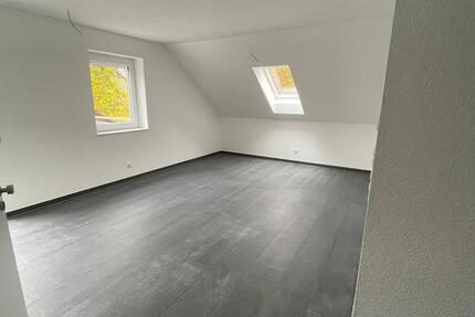 schöne 3 ZKB Obergeschosswohnung zu vermieten zimmer