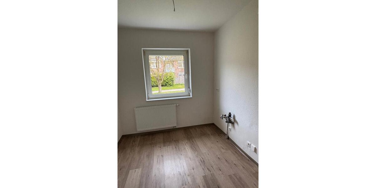 Hochparterre Bad Zwischenahn - 3 Zimmer, 66 m&sup2;, 409&euro; | Angebot:26346360
