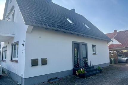 Saniertes Ein bzw Zweifamilienhaus in Ofenerdiek 7 zimmer