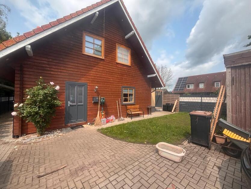 Charmantes Einfamilienhaus mit EinliegerWohnung in Rade