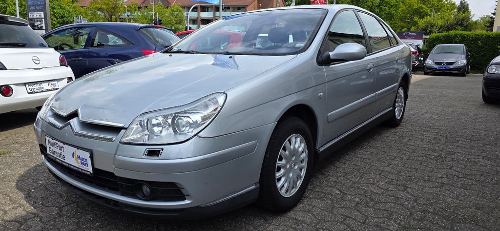 Citroen C5 186.115 km 999 &euro; Metjendorf 26215