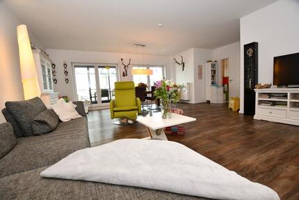 Haus Friesoythe - 4 Zimmer, 190 m&sup2;, 1.450&euro; | Angebot:23872464