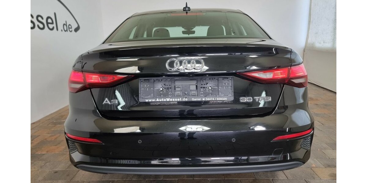 Audi A3 30TFSI limo Navi Leder Digital VIC Kamera LED 66.400 km 21.450 € Garrel 49681