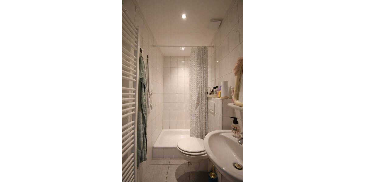 Etagenwohnung Oldenburg Osternburg - 2 Zimmer, 33 m&sup2;, 500&euro; | Angebot:26816379