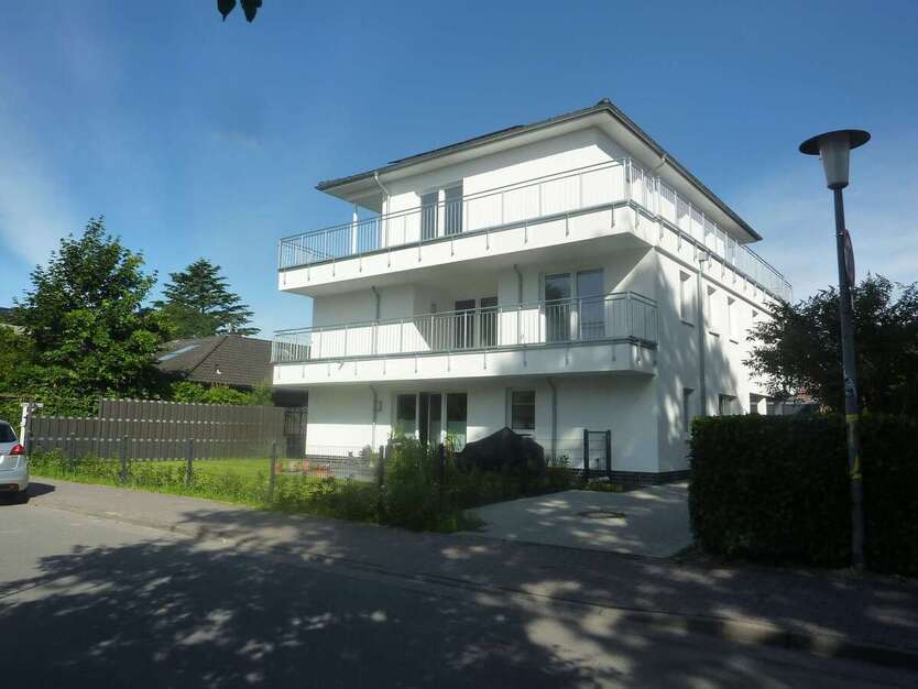 Wohnung zum Mieten in Oldenburg 1.550 € 133.37 m² 3 zimmer