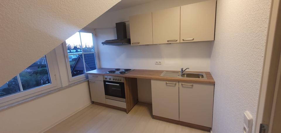 Dachgeschoßwohnung Oldenburg Eversten - 2 Zimmer, 38 m&sup2;, 580&euro; | Angebot:26327318