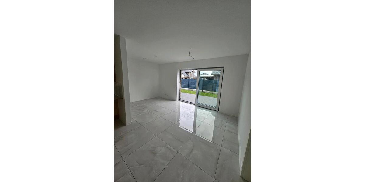 Erdgeschoßwohnung Friesoythe - 2 Zimmer, 65 m&sup2;, 700&euro; | Angebot:25289740