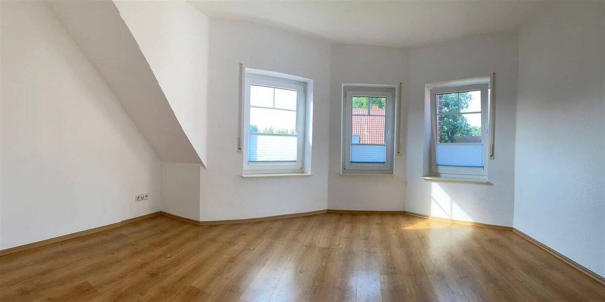 Privatstraße- gepflegtes Einfamilienhaus mit Doppelcarport 6 zimmer