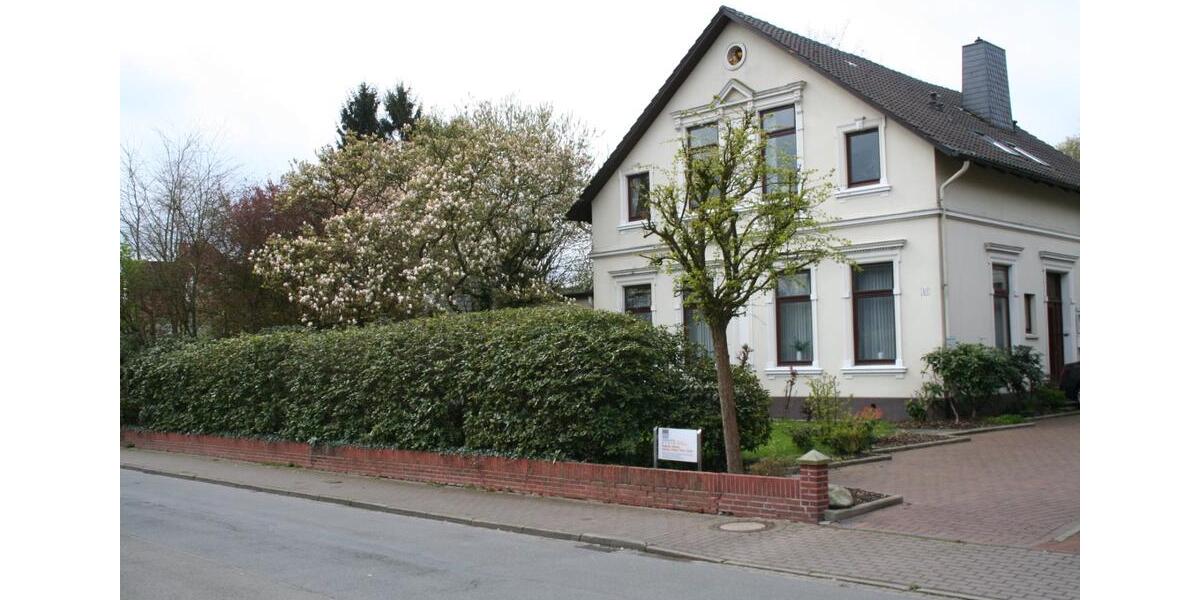 Dachgeschoßwohnung Rastede - 4 Zimmer, 114 m&sup2;, 1.300&euro; | Angebot:25636317