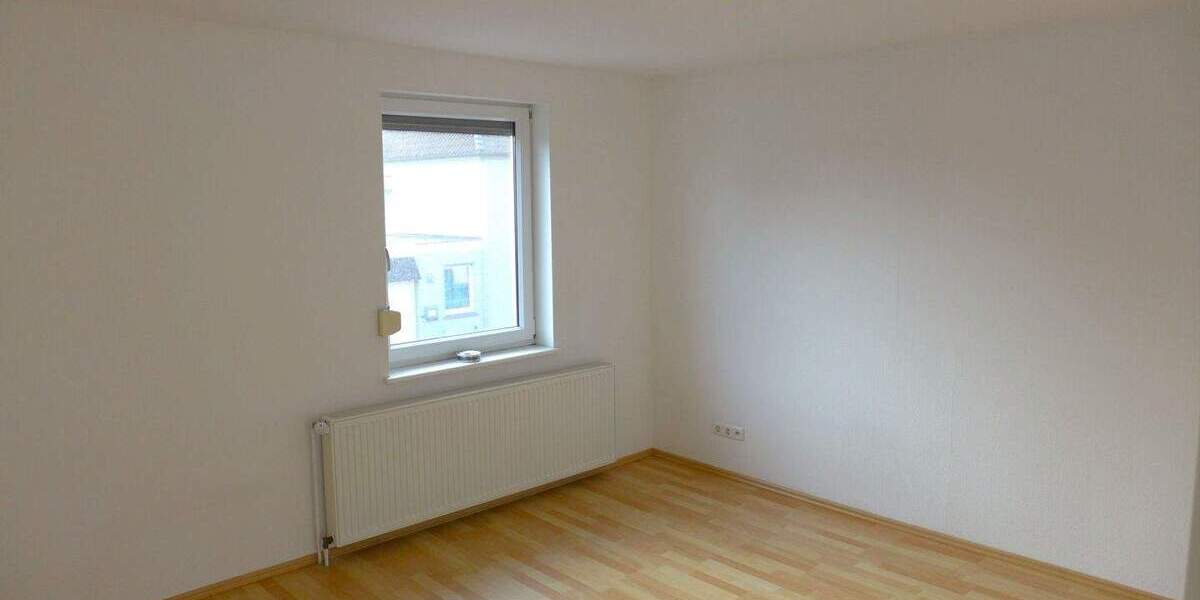 Doppelhaushälfte Varel - 4 Zimmer, 96 m&sup2;, 222.350&euro; | Angebot:25732576