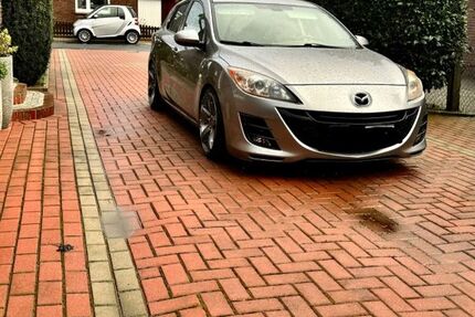 Mazda 3 111.000 km 8.400 &euro; Oldenburg 26127