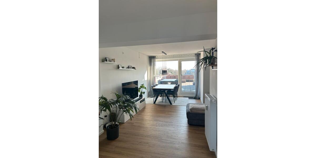 Etagenwohnung Oldenburg Dobbenviertel - 2 Zimmer, 67 m&sup2;, 990&euro; | Angebot:25366676