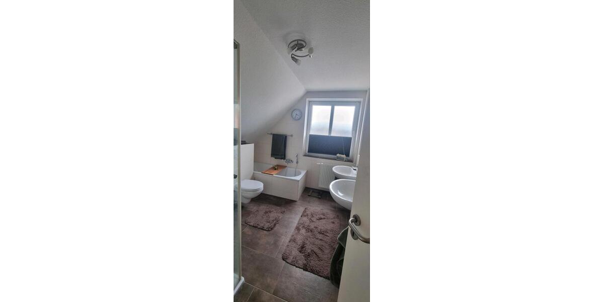 Einfamilienhaus Rastede - 4 Zimmer, 115 m&sup2;, 1.500&euro; | Angebot:27607823