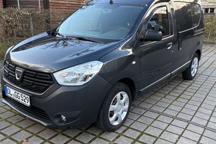 Dacia Dokker 9.200 km 12.300 &euro; Oldenburg 26133