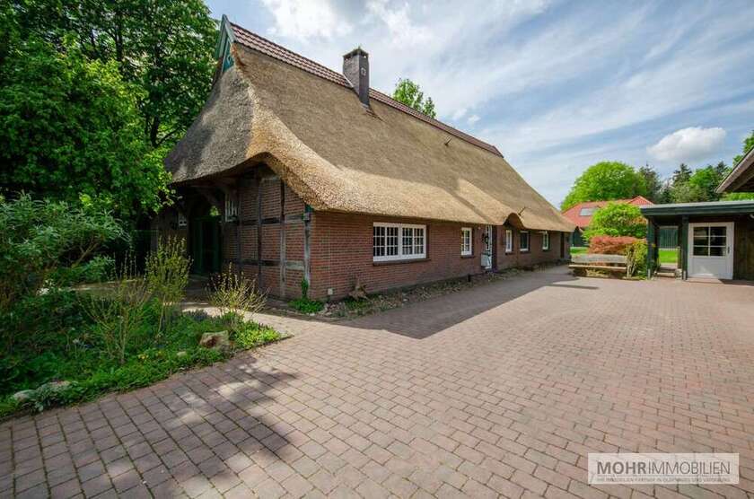 Haus zum Kaufen in Westerstede 575.000 € 325 m²