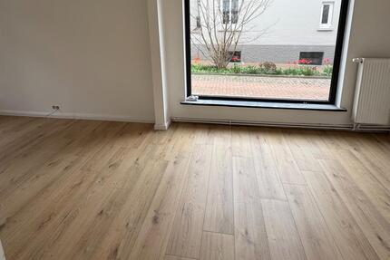 Wohnung Elsfleth - 5 Zimmer, 155 m&sup2;, 1.200&euro; | Angebot:26213544