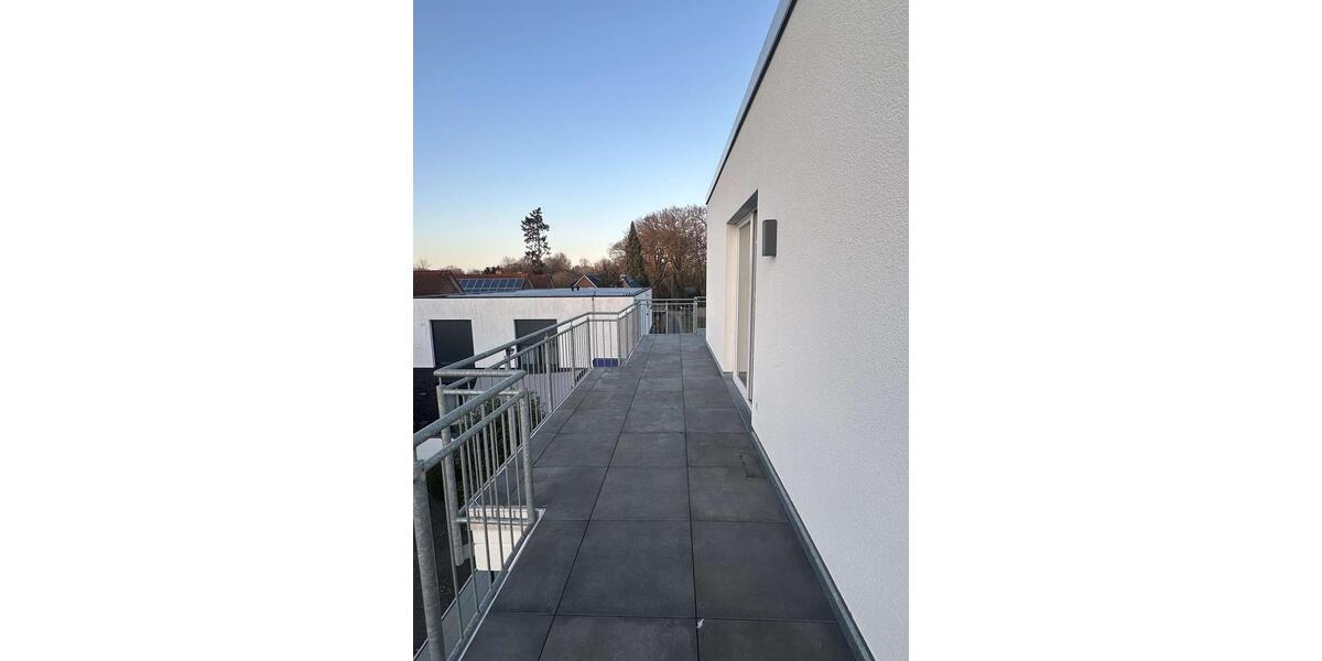 Dachgeschoßwohnung Oldenburg Drielaker-Moor - 3 Zimmer, 128 m&sup2;, 1.300&euro; | Angebot:26006646
