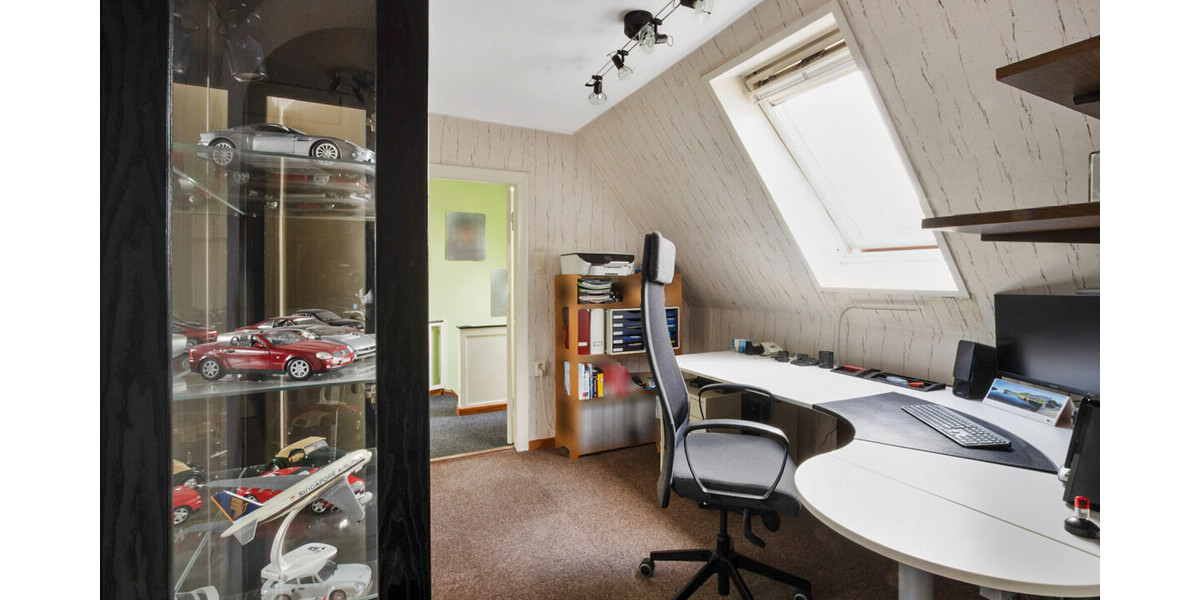 Ganderkesee-Heide Großzügiges Eckgrundstück mit Altbestand in begehrter Wohnlage - Grundstück Ganderkesee / Heide Heide | Angebot:26944147