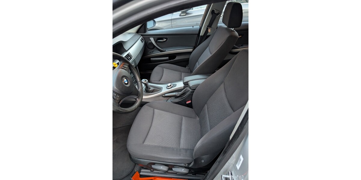 BMW 320 158.500 km 8.300 &euro; Oldenburg 26105