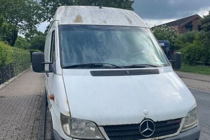 Mercedes-Benz Sprinter 484.000 km 2.990 &euro; oldenburg 26129