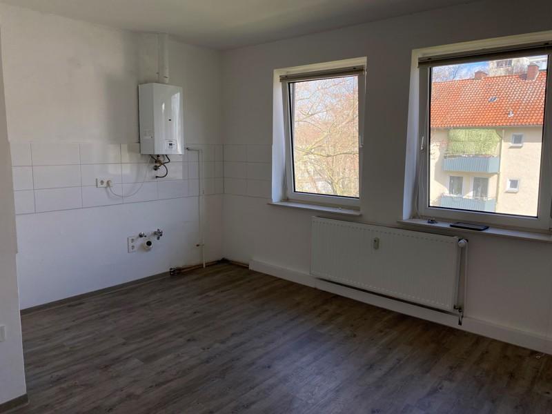 Renovierte 2-Zimmer-Wohnung mit Balkon zimmer