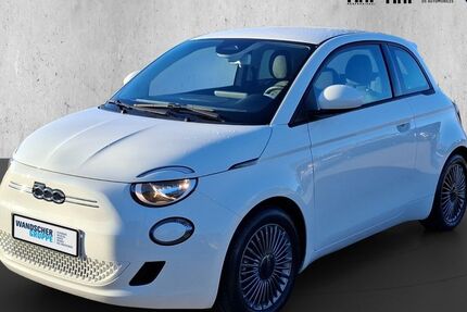 Fiat 500e 29.156 km 17.490 &euro; Oldenburg 26135