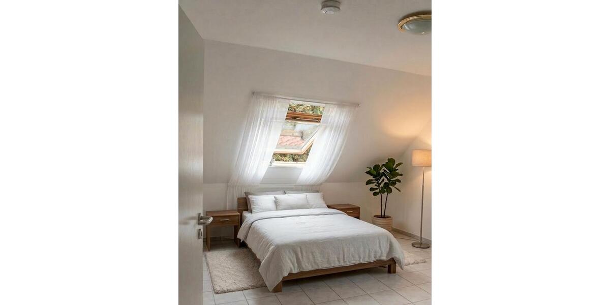 Dachgeschoßwohnung Edewecht - 2 Zimmer, 63 m&sup2;, 580&euro; | Angebot:25408689