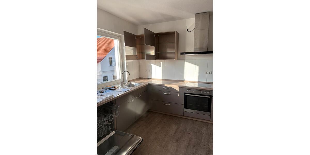 Dachgeschoßwohnung Edewecht - 2 Zimmer, 74 m&sup2;, 650&euro; | Angebot:26038607