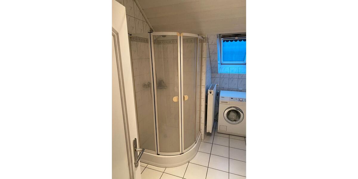 Dachgeschoßwohnung Varel - 3 Zimmer, 101 m&sup2;, 775&euro; | Angebot:26429416