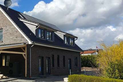 Haus Schwanewede - 3.5 Zimmer, 125 m&sup2;, 499.000&euro; | Angebot:26242539