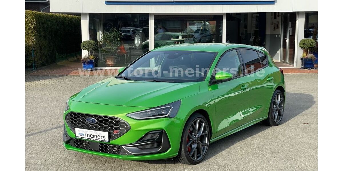 Ford Focus 59.000 km 28.990 &euro; Garrel 49681