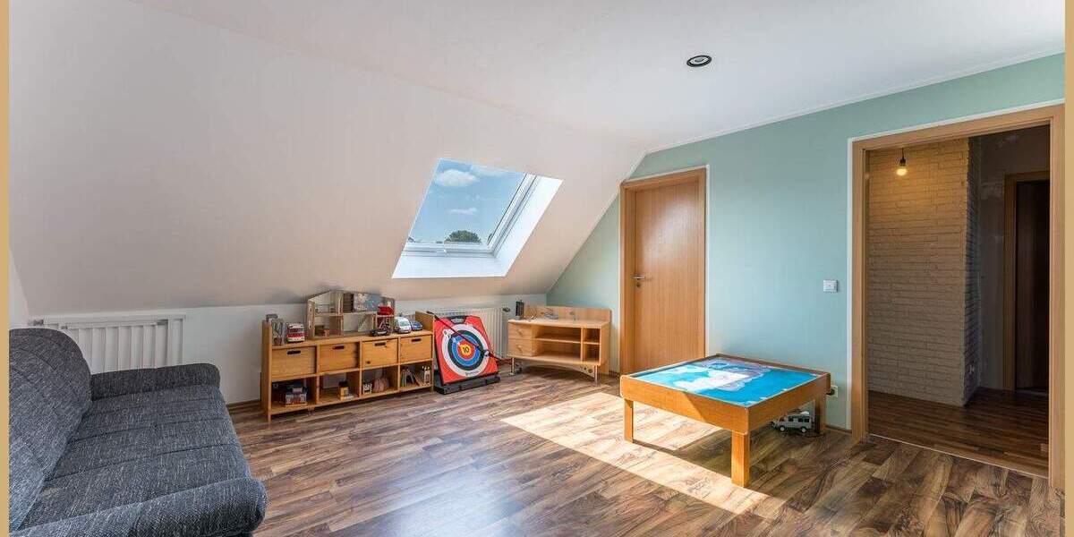 Einfamilienhaus Berne - 7 Zimmer, 233 m&sup2;, 329.000&euro; | Angebot:25684170