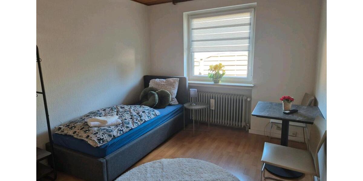 Bungalow Oldenburg Drielaker-Moor - 4 Zimmer, 120 m&sup2;, 1.500&euro; | Angebot:26004346