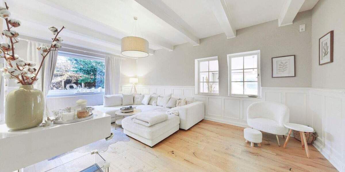 Einfamilienhaus Delmenhorst Mitte - 6 Zimmer, 230 m&sup2;, 669.000&euro; | Angebot:25798701