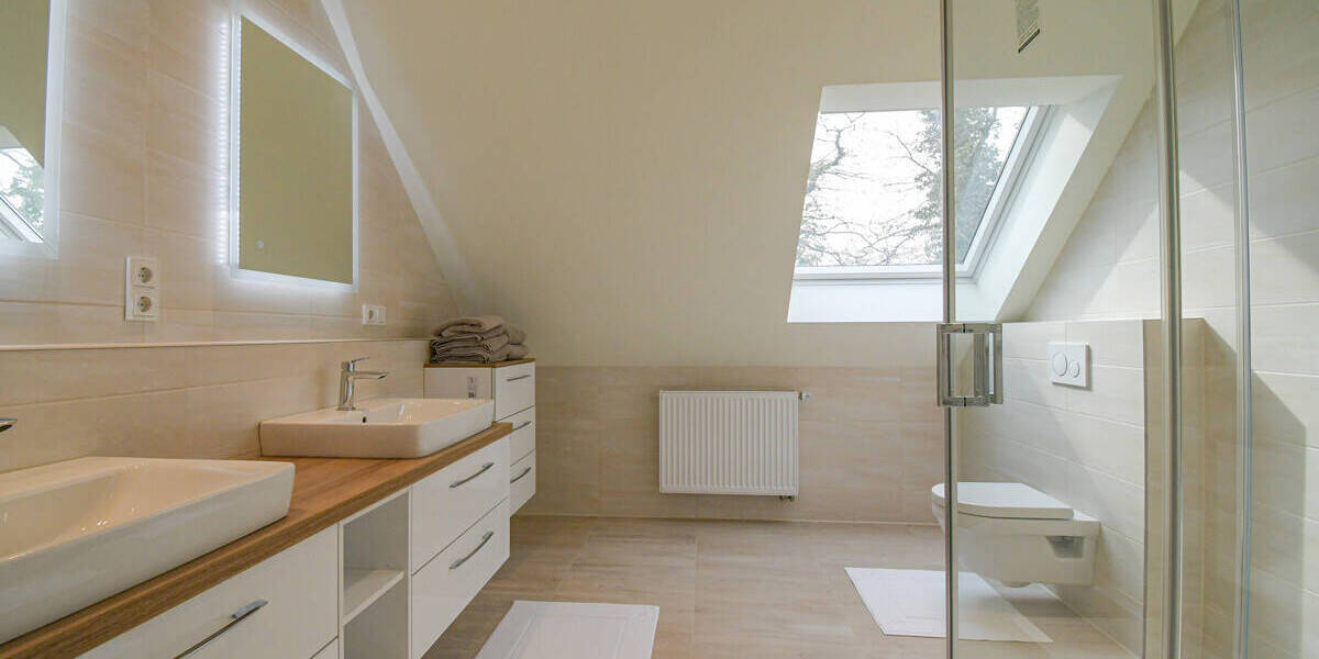 Etagenwohnung Edewecht - 3 Zimmer, 81 m&sup2;, 1.000&euro; | Angebot:26093005