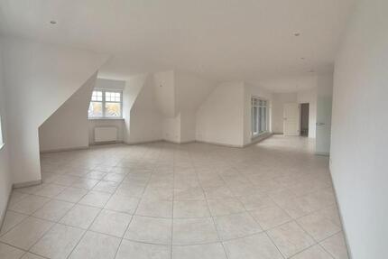 Wohnung Oldenburg Drielaker-Moor - 4 Zimmer, 128 m&sup2;, 1.725&euro; | Angebot:26096869